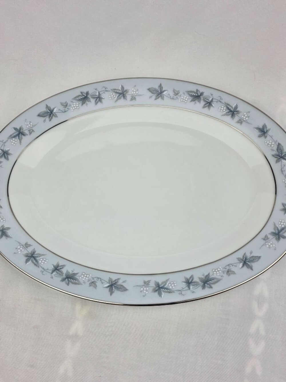 Noritake Bluecourt 12 Inch Oval Serving Platter #6844 Blue Rim White Grapes